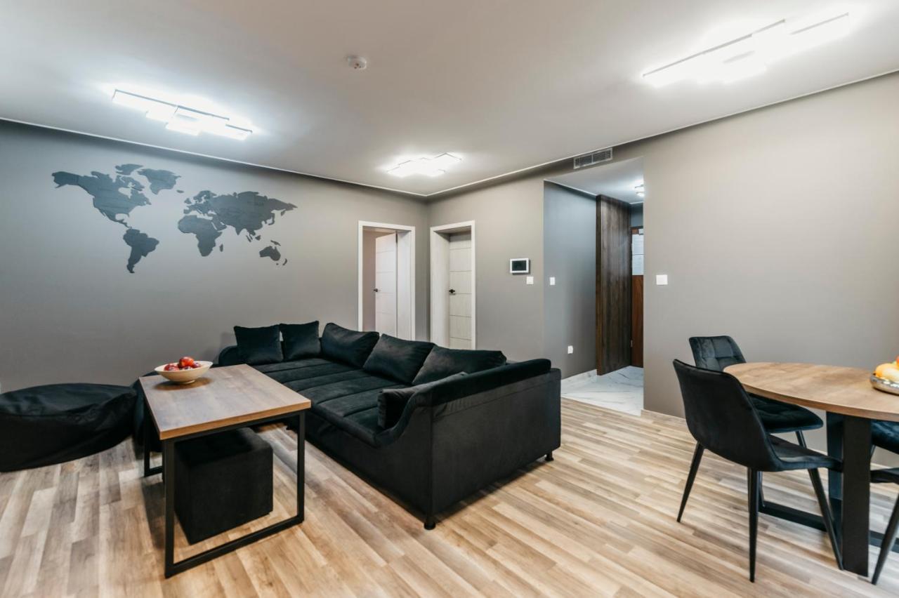 Apartamenty Park City Ostrów Wielkopolski Exteriör bild